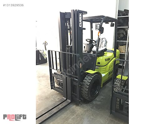 Clark GTS30 3 ton Dizel Forklift