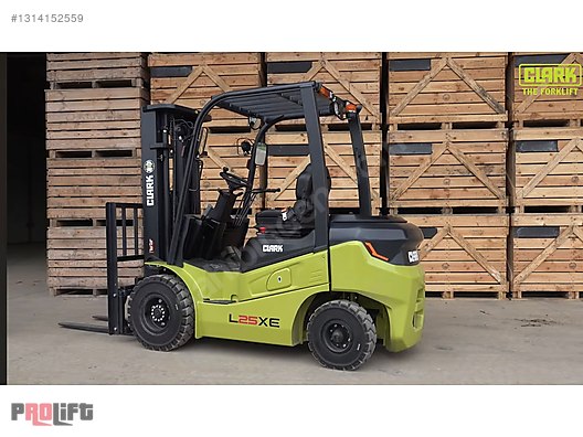 Clark 3 ton Lityum Akülü Forklift 3 ton forklift